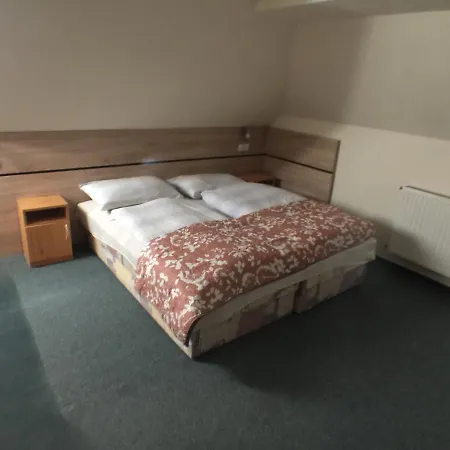 Bed & Breakfast Patavar Panzio Etterem 3*
