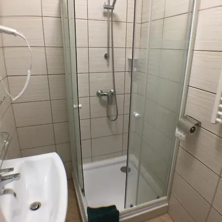 Bed & Breakfast Patavar Panzio Etterem