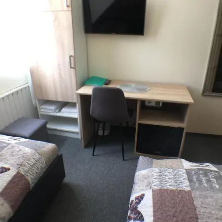 Patavar Panzio Etterem 3*