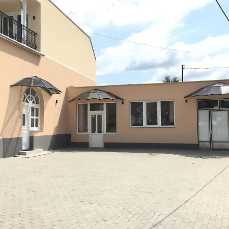 Patavar Panzio Etterem 3*