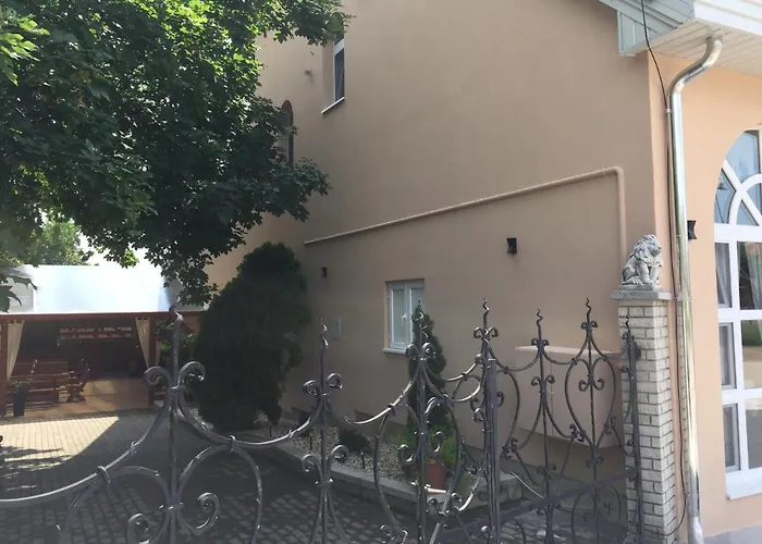Patavár Panzió étterem Bed & Breakfast Gyongyospata