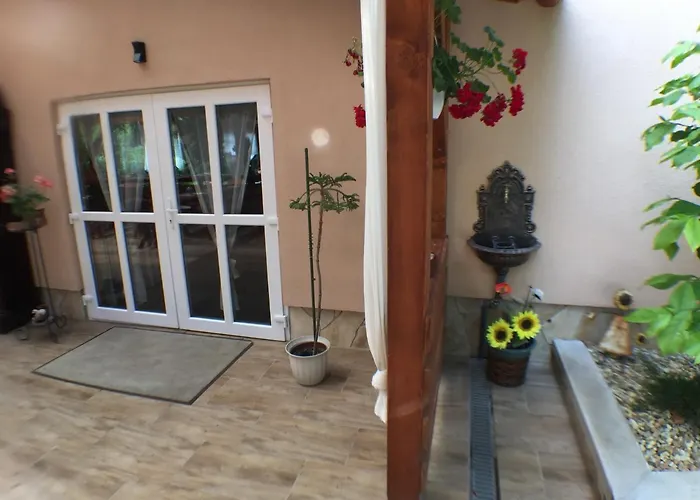 Patavár Panzió étterem Bed & Breakfast Gyongyospata
